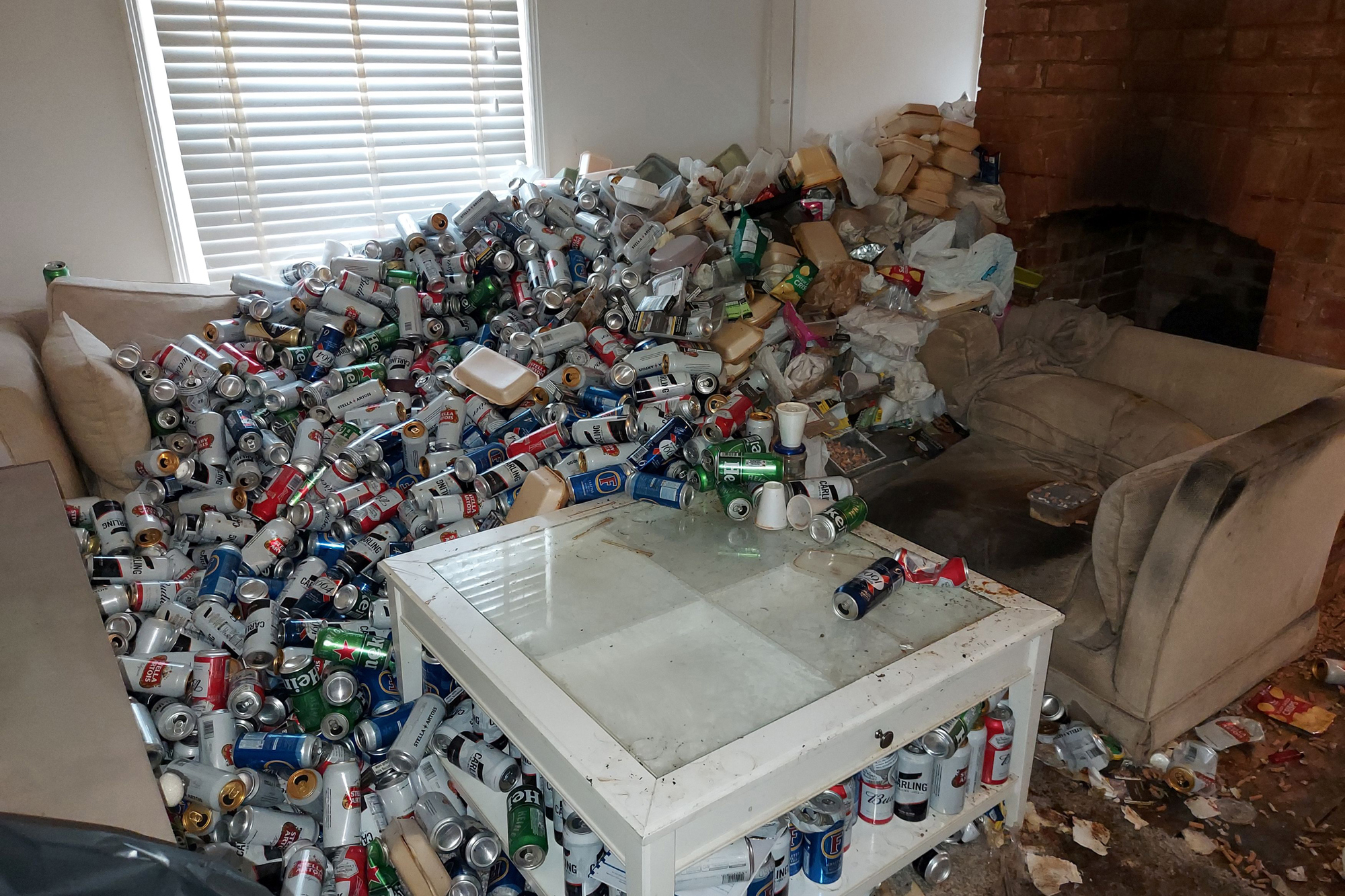 r trashy living room