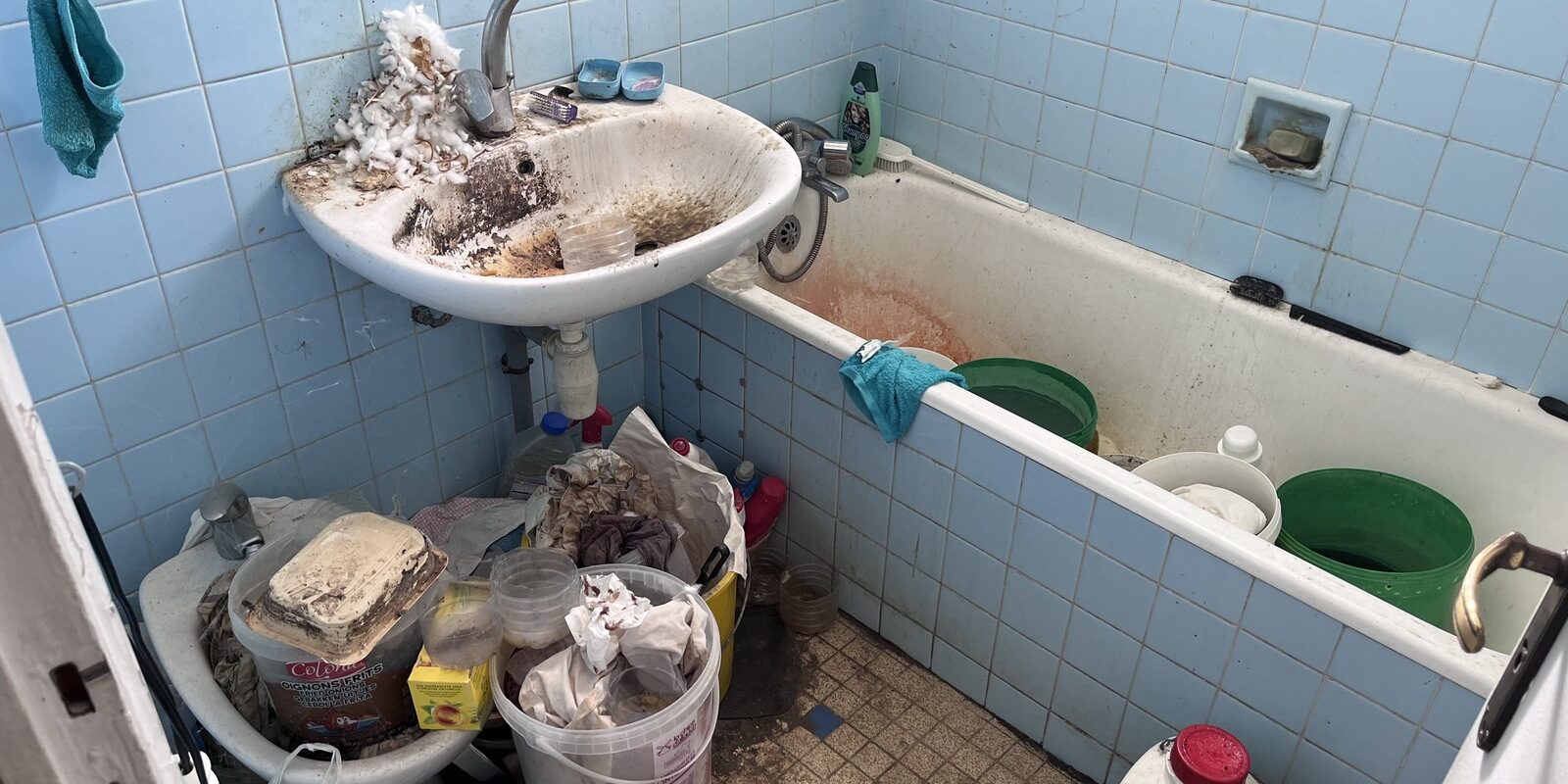 débarras de maison à Marignane 13700 débarras de maison à Marignane 13700